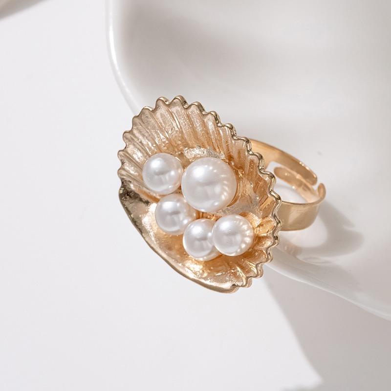 Hot Sale Imitation Pearl Open Ring Fashion Creative Geometric Ocean Vacation Conch Adjustable Jewelry