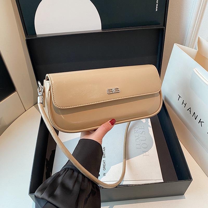 Versatile Bag Women's New Summer Simple Casual Shoulder Bag High-end Baguette Armpit Bag