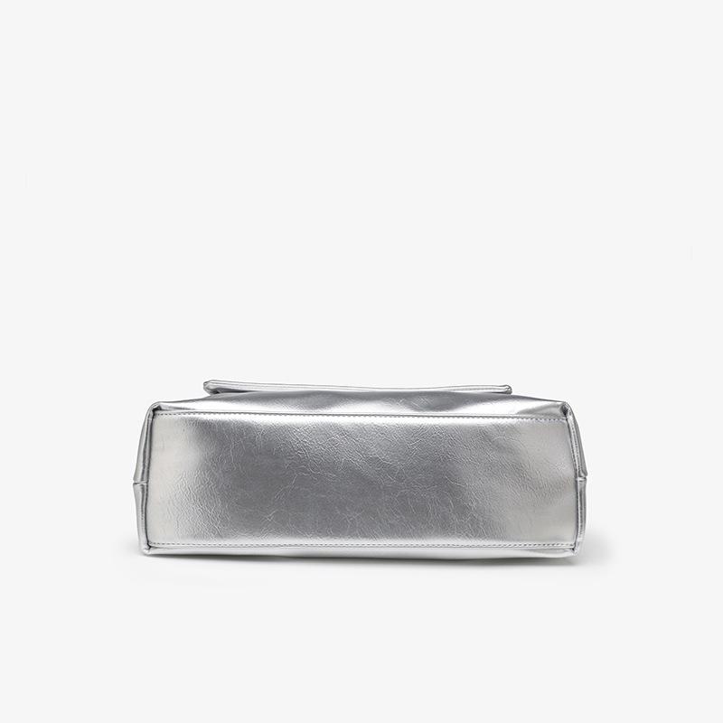 Large-capacity Chain Shoulder Bag for Women  Korean Summer New Style Fashion Commuter Underarm Bag Versatile Slant Straddle Women's Bag