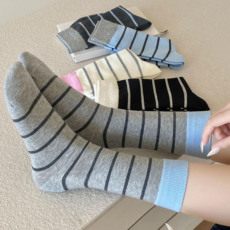Women's Autumn and Winter Color-blocking Striped Mid-calf Socks, Versatile Color-blocking Long Calf Socks, Boneless Pile Socks for Women