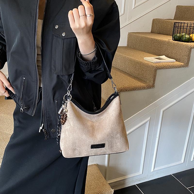 2025 Autumn Women's Leopard Print Large Capacity Crossbody & Shoulder Bucket Bag