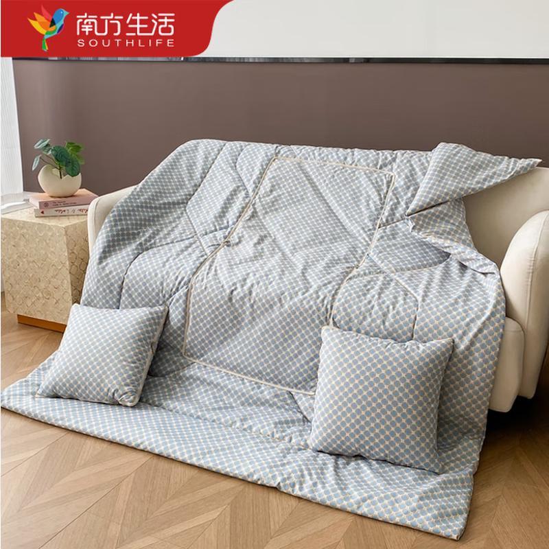 

SOUTHLIFE Super Soft Brushed All-Season Small Square Quilt