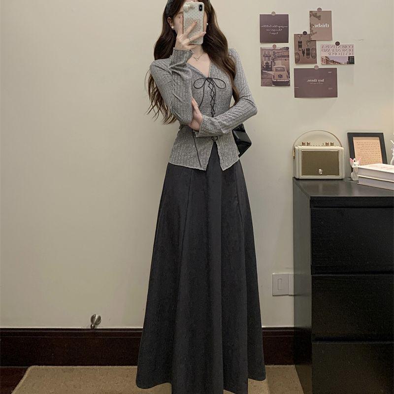 

Women s Gentle Style Knit & Suede A-line Skirt Set - Spring/Autumn Slimming Two-Piece S