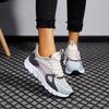 Nové párové jarní a podzimní prodyšné běžecké boty Síťované prodyšné tenisky pro ženy Flyknit sportovní běžecké boty
