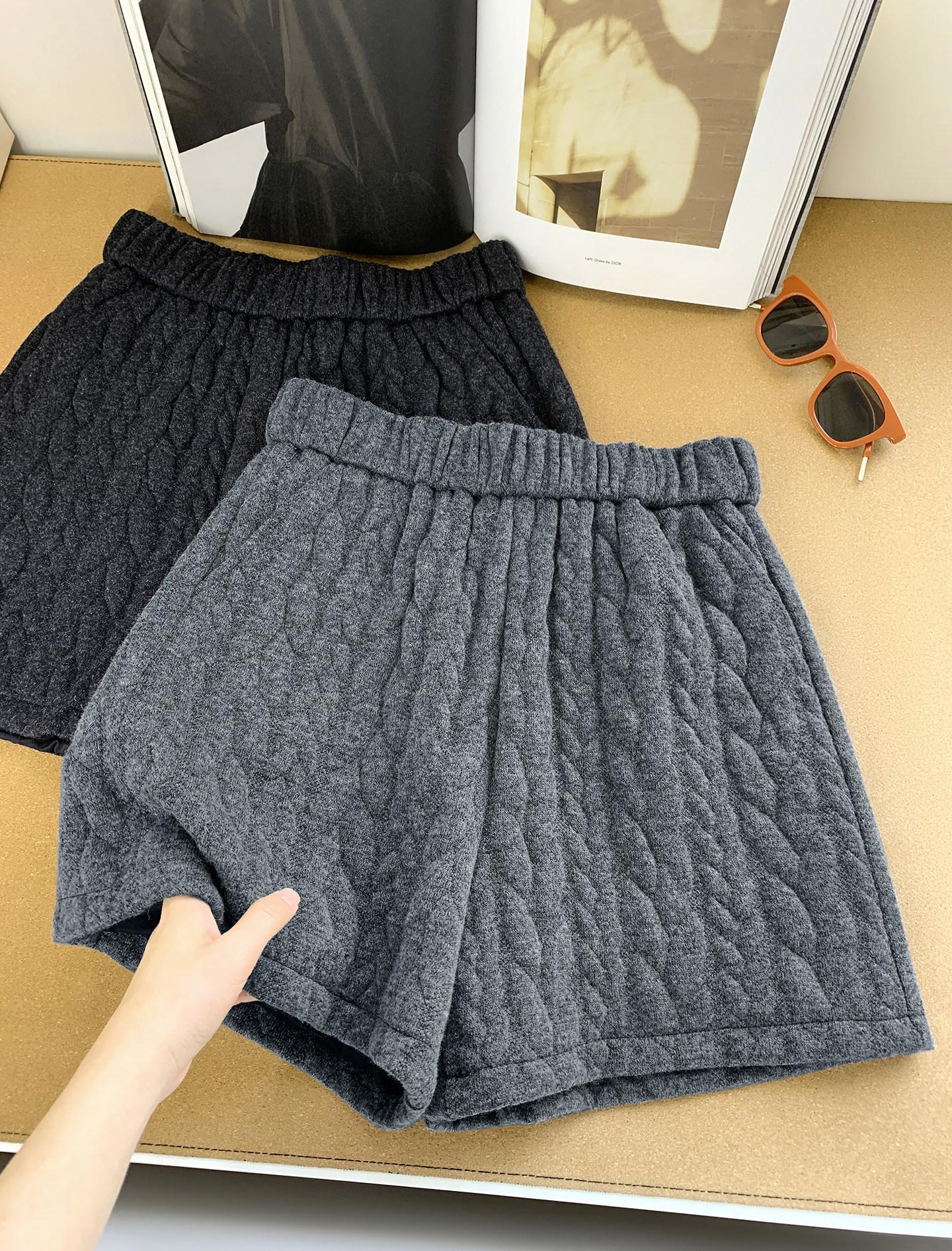 High-Waisted A-Line Grey Knit Shorts for Women - Bodycon Base Layer, Perfect for Outdoors 2XL