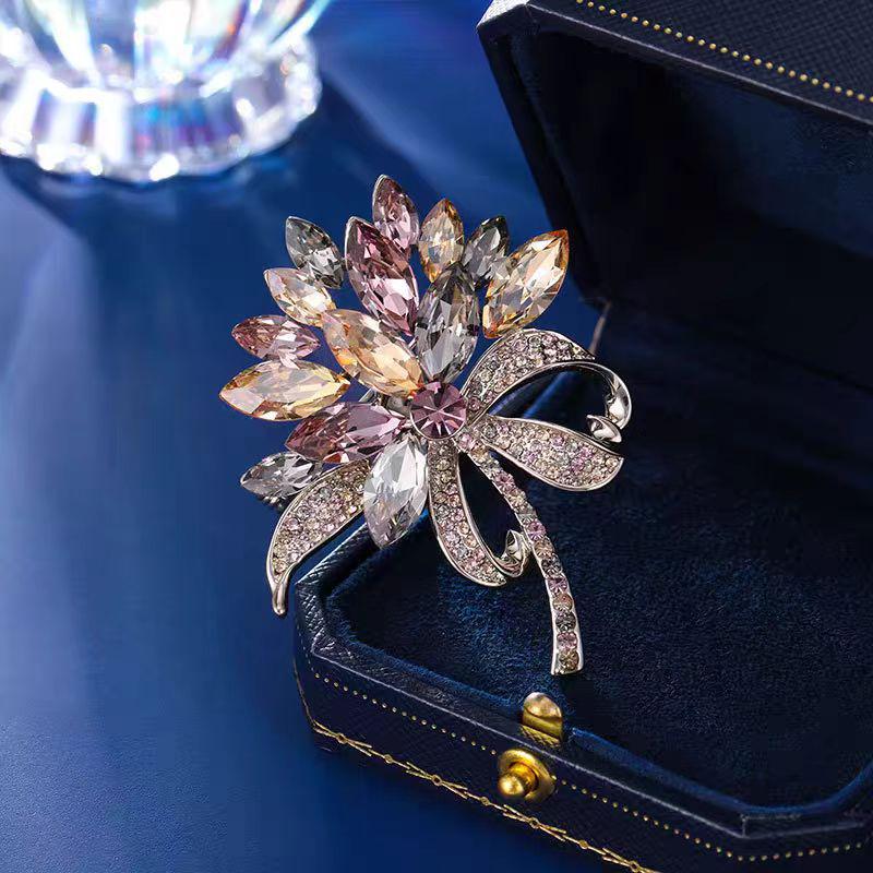 Elegant Crystal Flower Brooch – Exquisite, Colorful Handcrafted Pin for Women