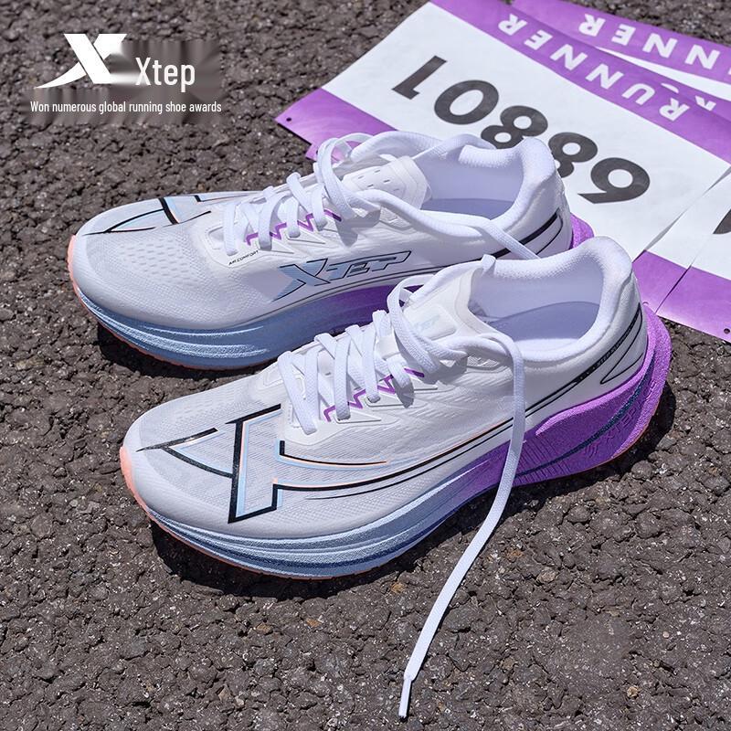 Xtep Breaking Blade Carbon Plate Racing Marathon Running Shoes
