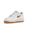Nike Air Force 1 Jewel Farbe des Monats - Weiß Bronze Herren Sneaker Gummi-Hellbraun FN5924-103