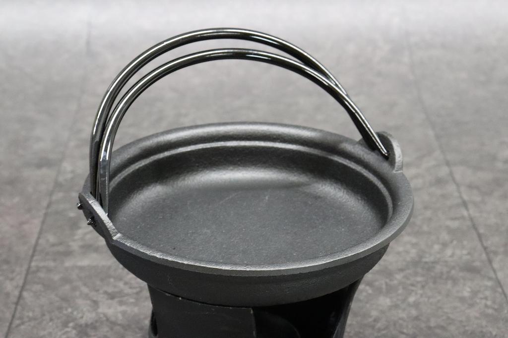 Asahi Cast Iron Nambu Iron Sukiyaki Pot (Gas, Induction, Oven Grill Pan, and Toaster Oven Compatible) for Commercial Use