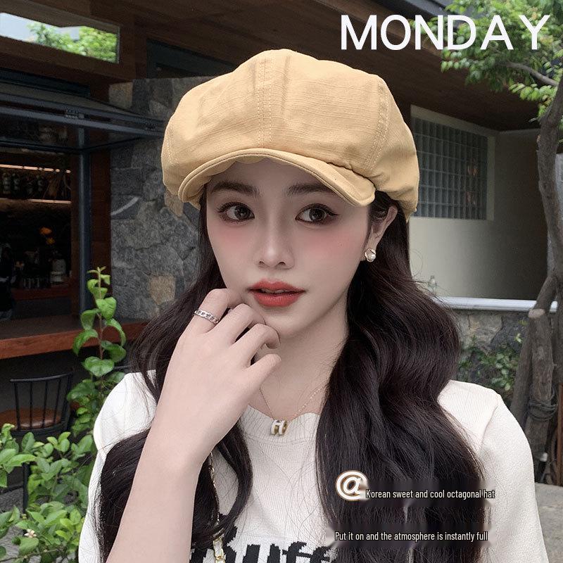 2025 Designer's Oversized Japanese Literary Women's Retro Painter Beret - Face Slimming Design