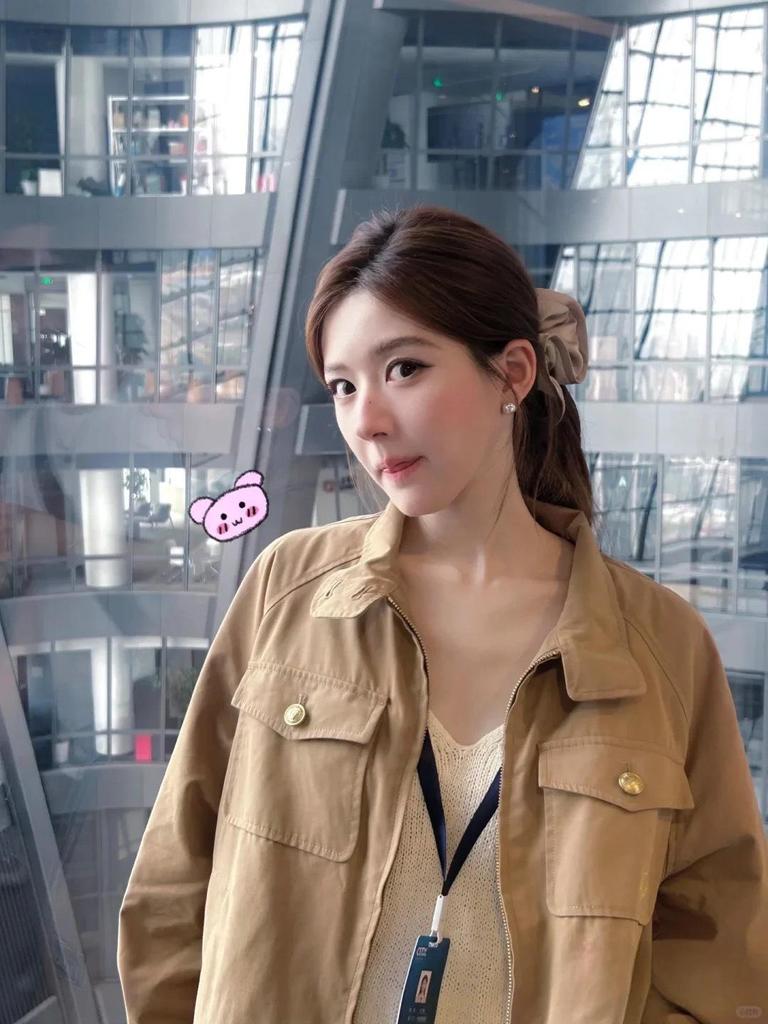 Zhao Lusi-Inspired 2025 Autumn Casual Jacket & Knitted Skirt Set