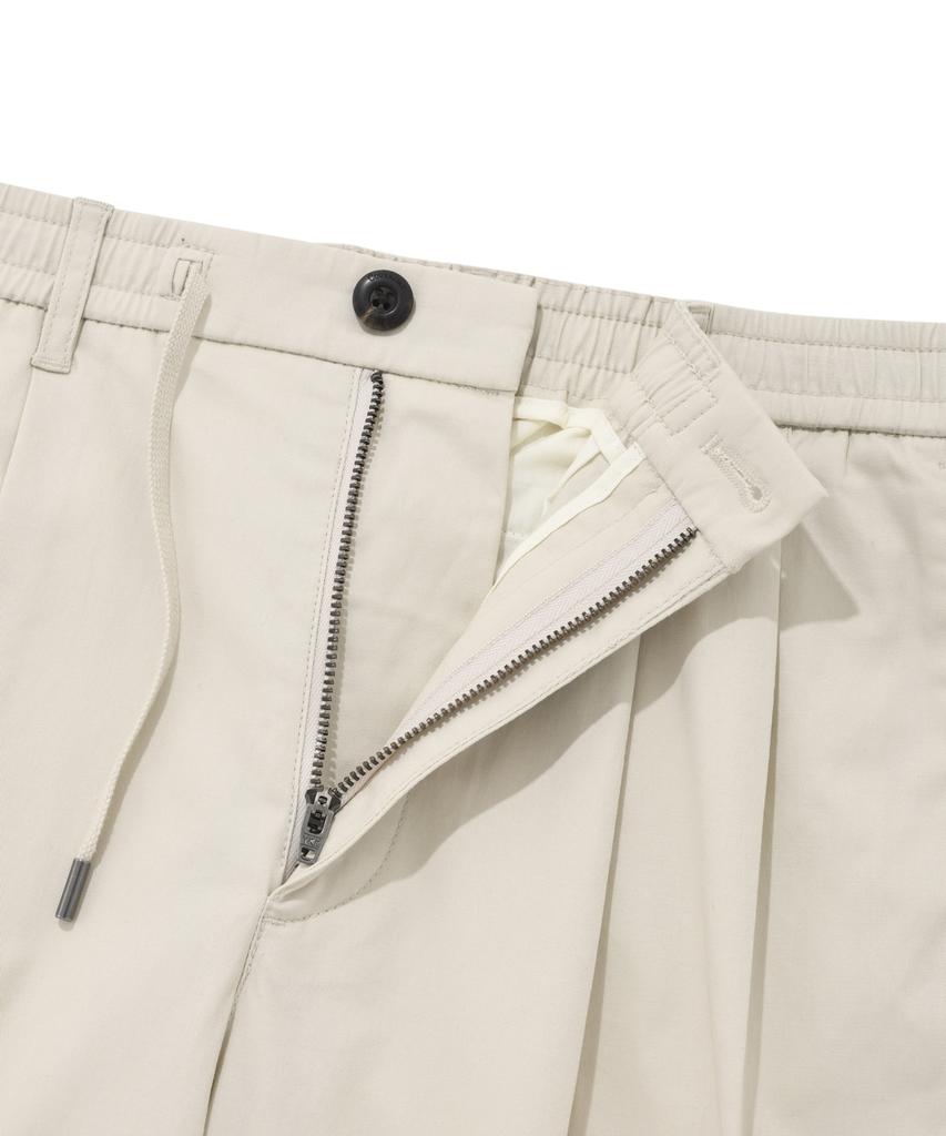 COVERNAT Tapered Chino Pants Ivory