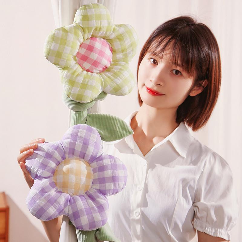 90cm Cartoon Household Toys Multifunctional Lattice Sunflowers Plush Plants Baby Bed Decor Room Decoration Curtain Buckle Gifts