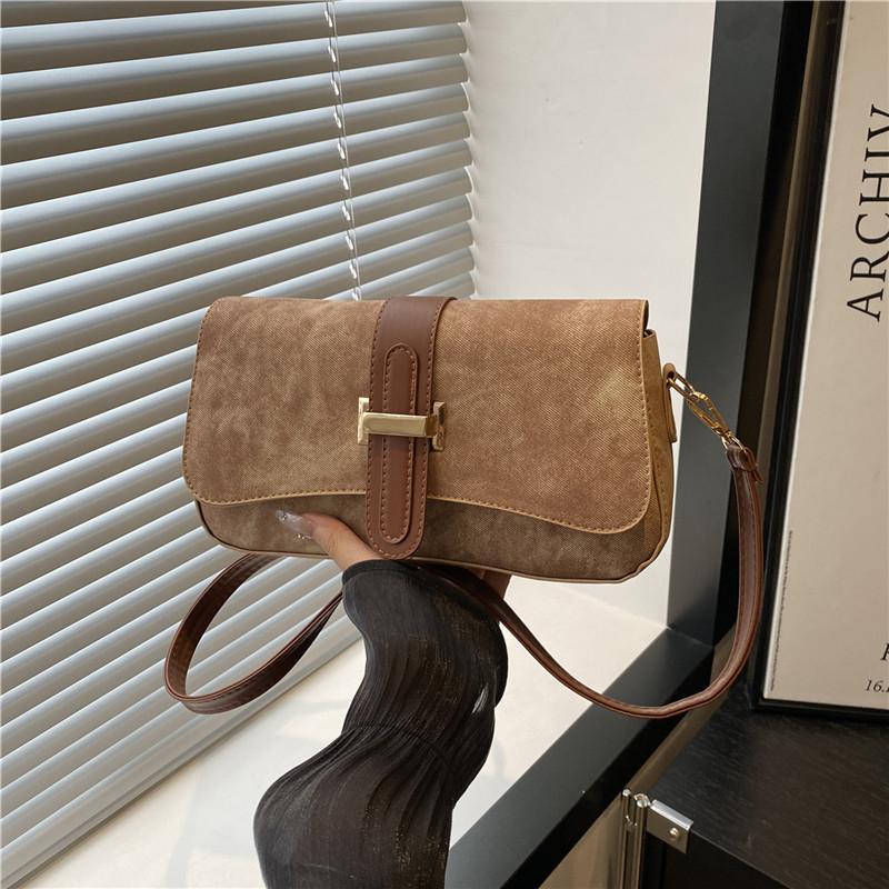 Niche Design High-end Baguette Bag Shoulder Messenger Bag Casual Versatile Texture Commuter Bag Women