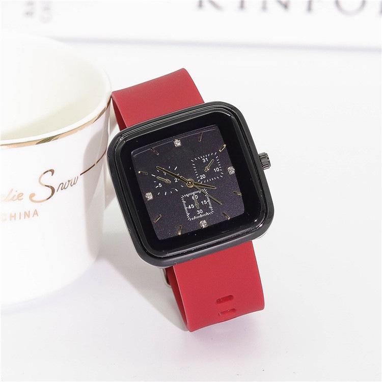 Youthful Trendy And Square Quartz Watch With Highend Appearance And Waterproof Feature