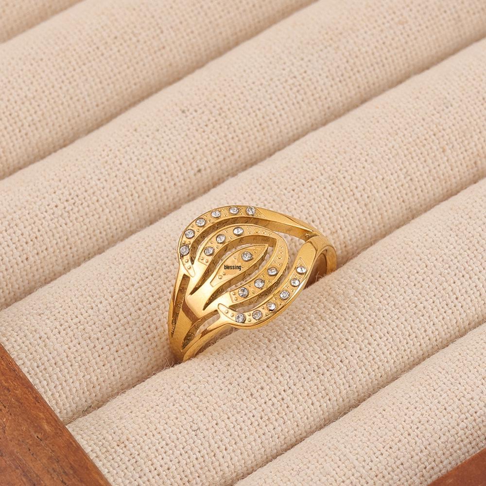 Sparkling Diamond Eye Ring, 18K PVD Gold Plated, Fashionable Casual Style Jewelry, Exquisite Goddess Middle Finger Accessory.