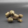 Decorative Gorilla Figurine Freestanding Copper Vividly Engraved Portable Gorilla Decoration for Desktop