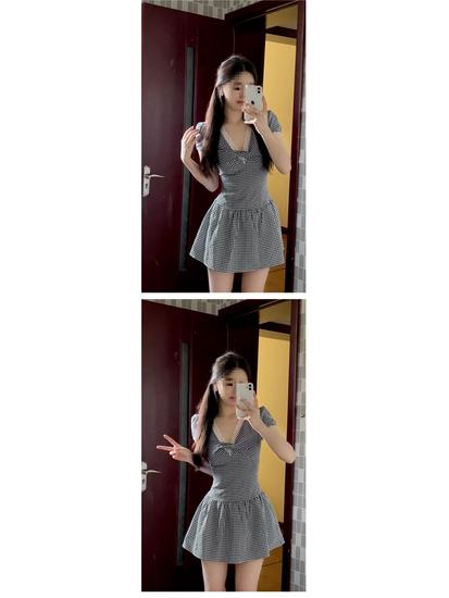 Retro French V-Neck Plaid Short Dress - Women's Slimming Summer Style