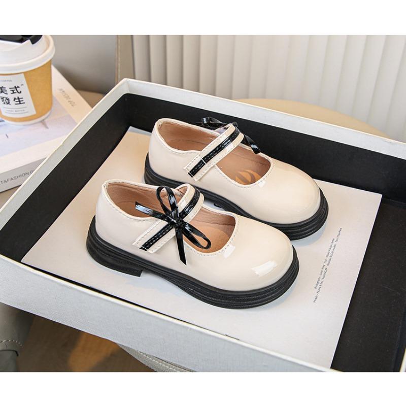 Dětské boty Jaro a podzim Nová korejská verze Bow Girl Princezna Boty Studentské Single Boty Malé černé kožené boty Tide