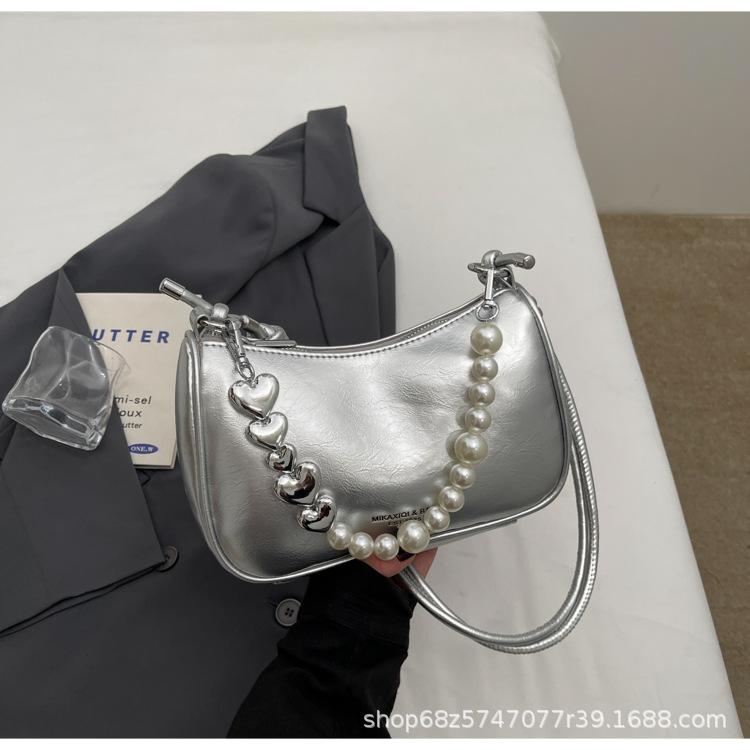 Korean version of popular underarm bag women's 2025 spring new fashion small square bag simple foreign texture shoulder women's bag tide