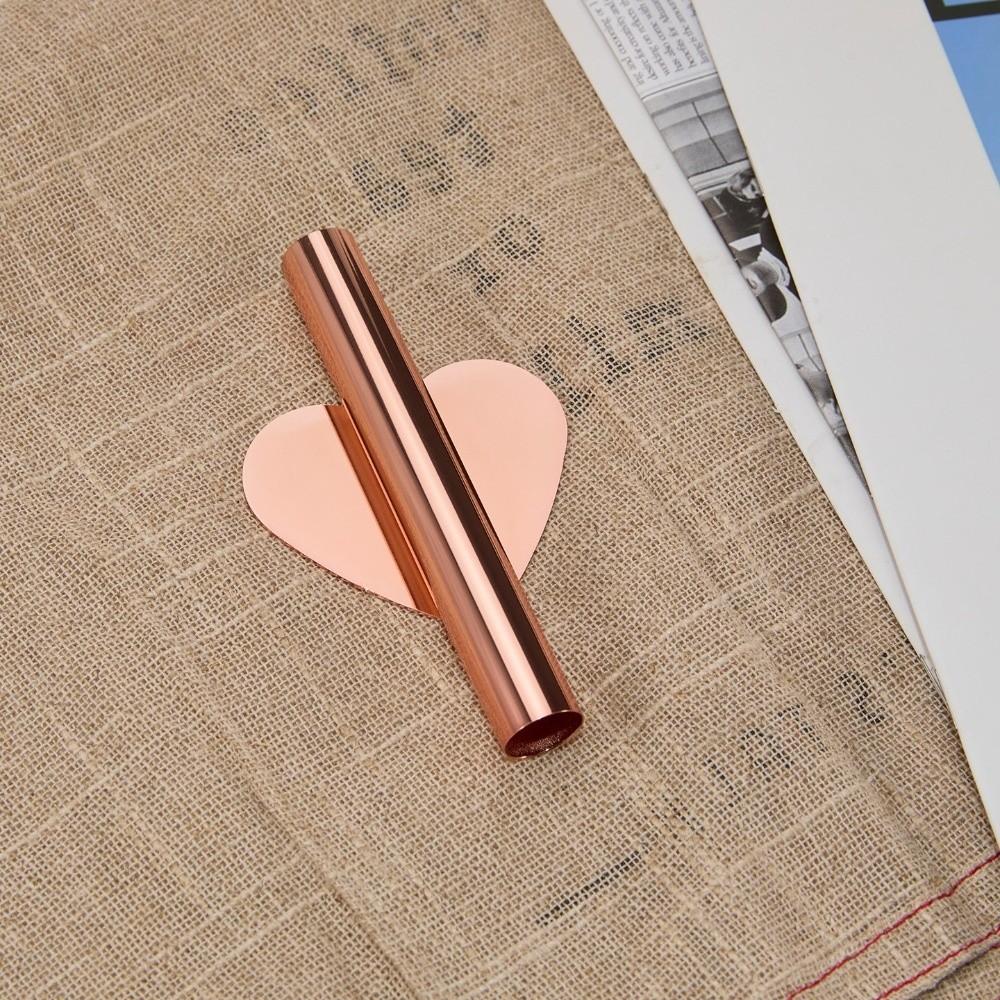 Metal Wall Flower Vase Self Adhesive Floral Display Wall Mounted Vase Home Decor DIY Flower Holder Interior Wall