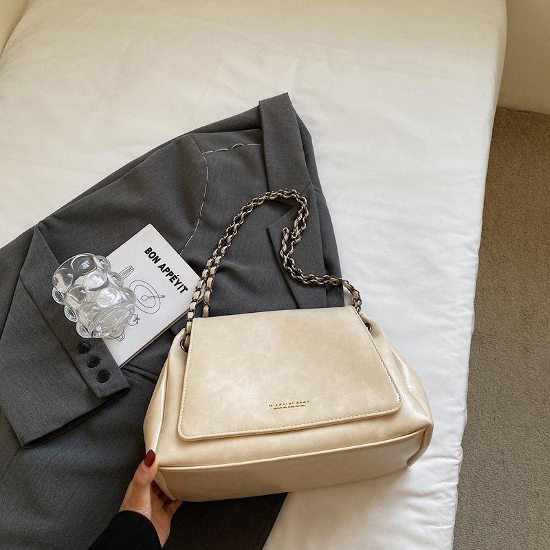 Casual Large-capacity Fashion Simple Commuter Chain Shoulder Bag Women's 2025 Autumn New Foreign Style Ins Tote Bag