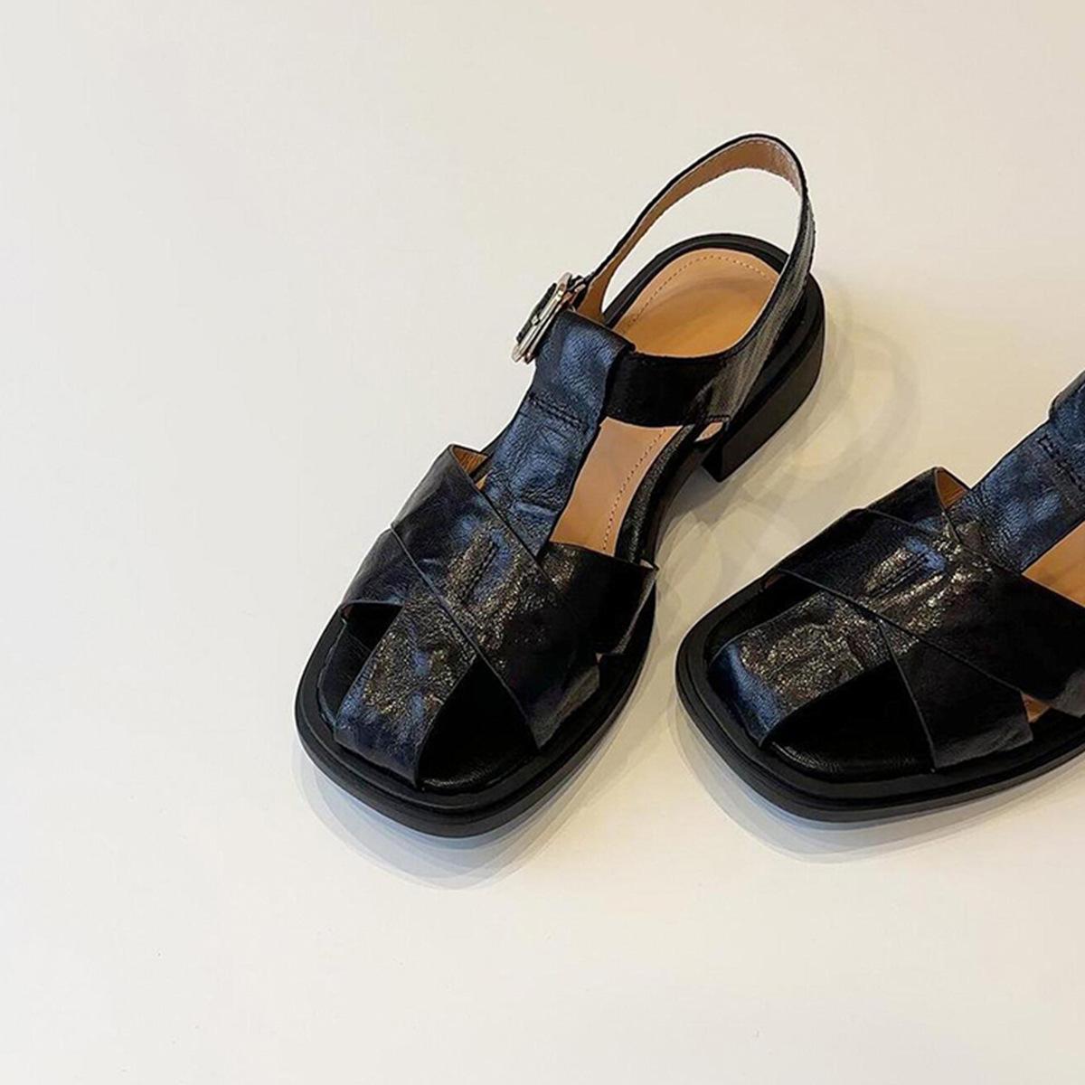 

Sheepskin version French retro leather soft-soled sandals women s summer leather low-heeled Roman shoes 40