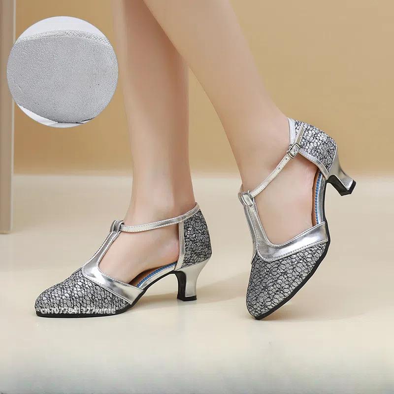 Damenschuhe für New Adult, weiche Sohle, Latin Dance Schuhe, für drinnen und draußen, Square Dance, High Heels Tanzschuhe, Gesellschaftstanz