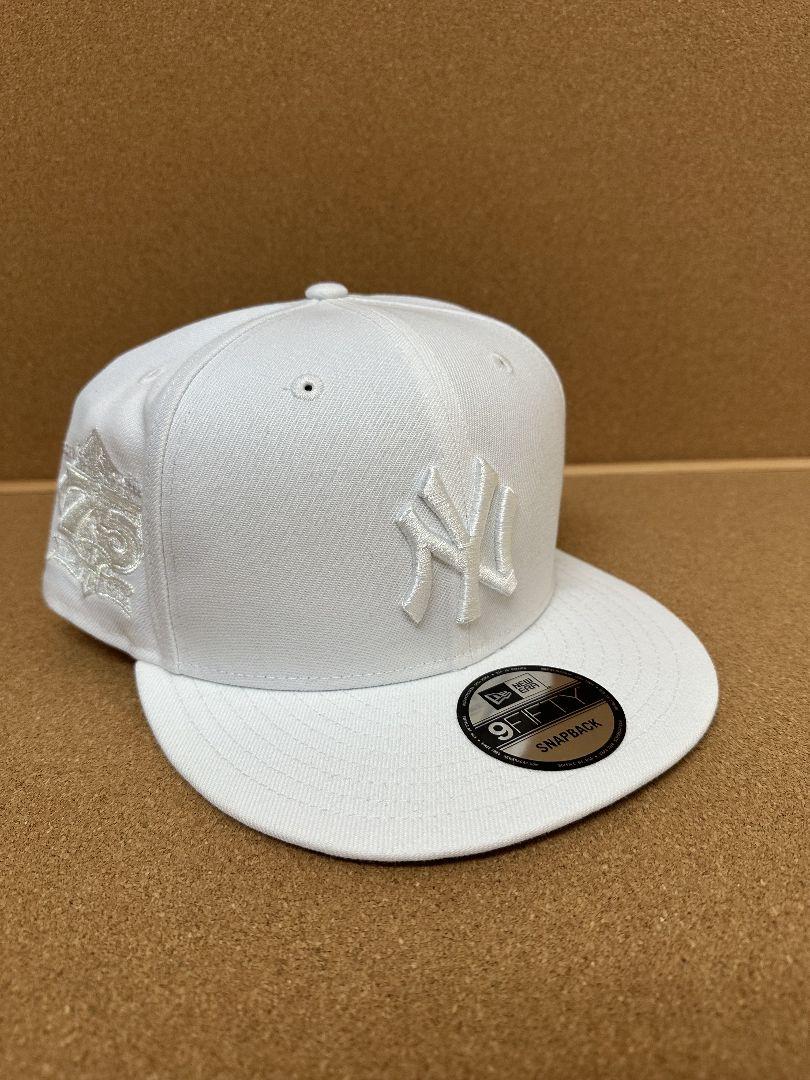 

[USED] New York Yankees 75th Anniversary Snapback Cap