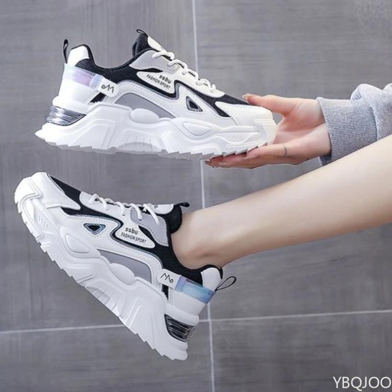 Large Size Autumn Breathable Lightweight Casual Comfortable Women's Shoes Versatile Flat Bottom Women's Sports Dad Shoes