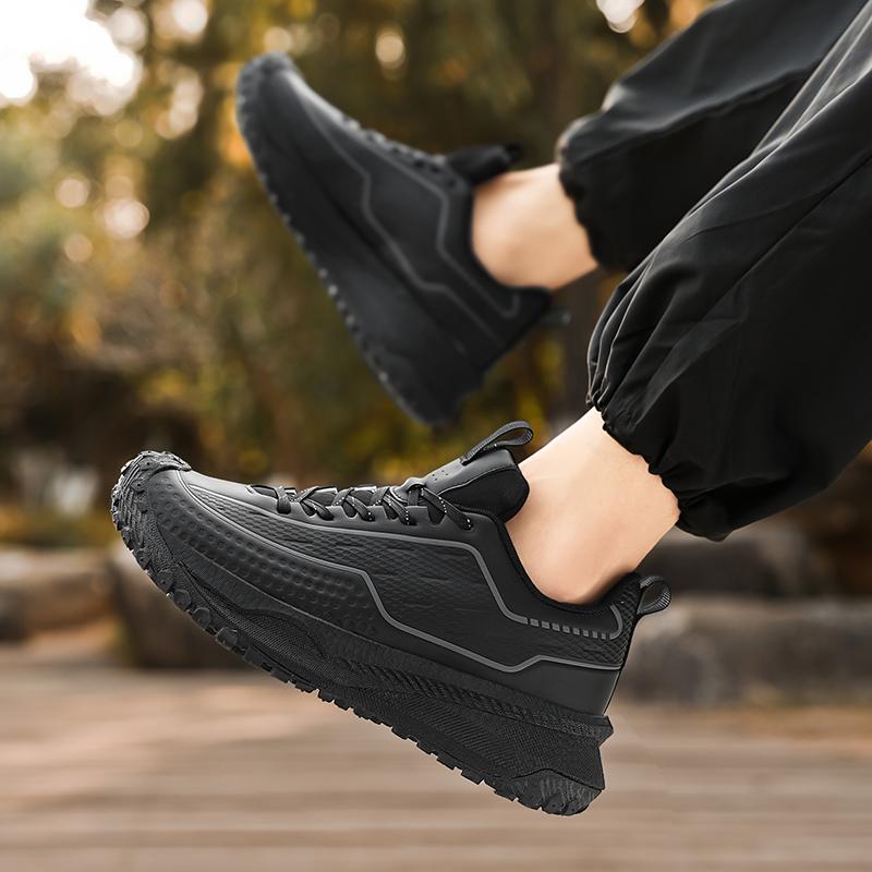 Hot Selling Low Cut Lightweight Sports Shoes Wear-resistant and Anti Slip Running Shoes Summer Outdoor Fashionable Walking Shoes