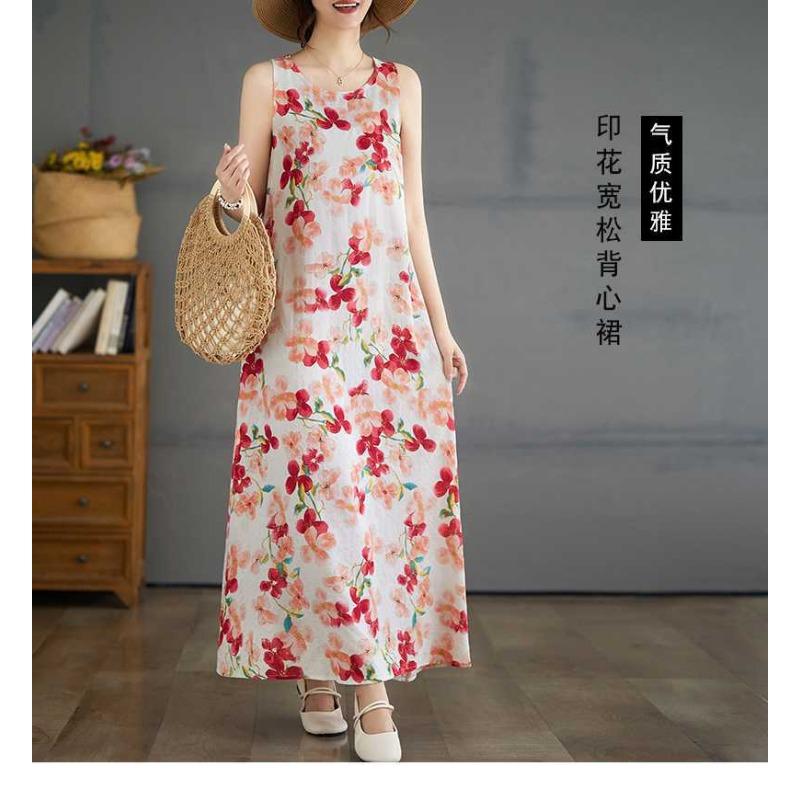 New Bohemian Long Dresses Summer New Sleeveless Round Neck Printed Dresses