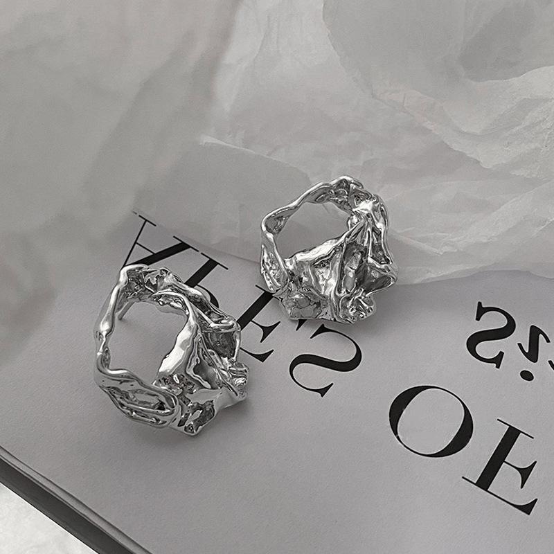 

Irregular Liquid Metal Earrings Personality Fashion Retro Geometric Hollow Out Earrings Woman Party Travel Christmas Gift