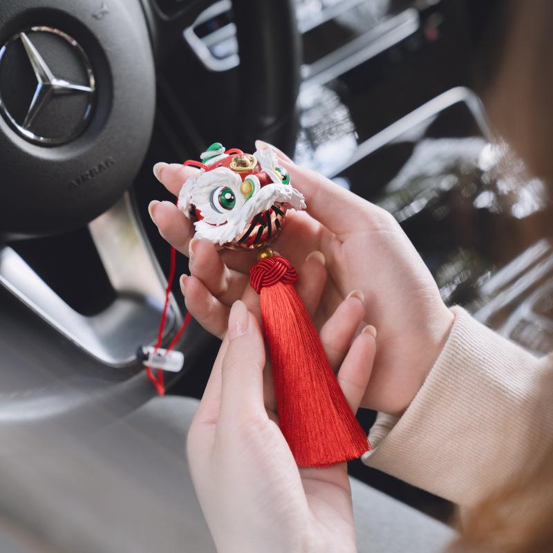 China Wind Lion Car Air Freshener perfume Automobile Interior Perfume Clip  creative hanging Fragrance Ornament Car Accessories