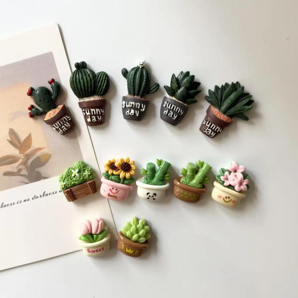 Mini Cactus Potted Plant Resin Fridge Magnet Home Decoration Magnet Photo Fixing Magnet