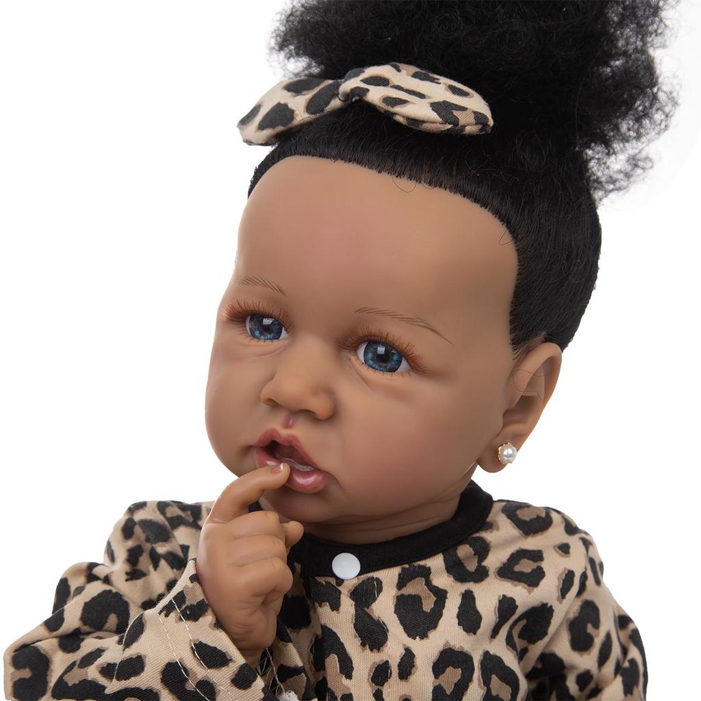 Utmerket kvalitet 57 CM Reborn Doll Leker Real Like Full Silikon Mote Bebe Doll Småbarn Barn Bursdag Julegave Brønnpakke