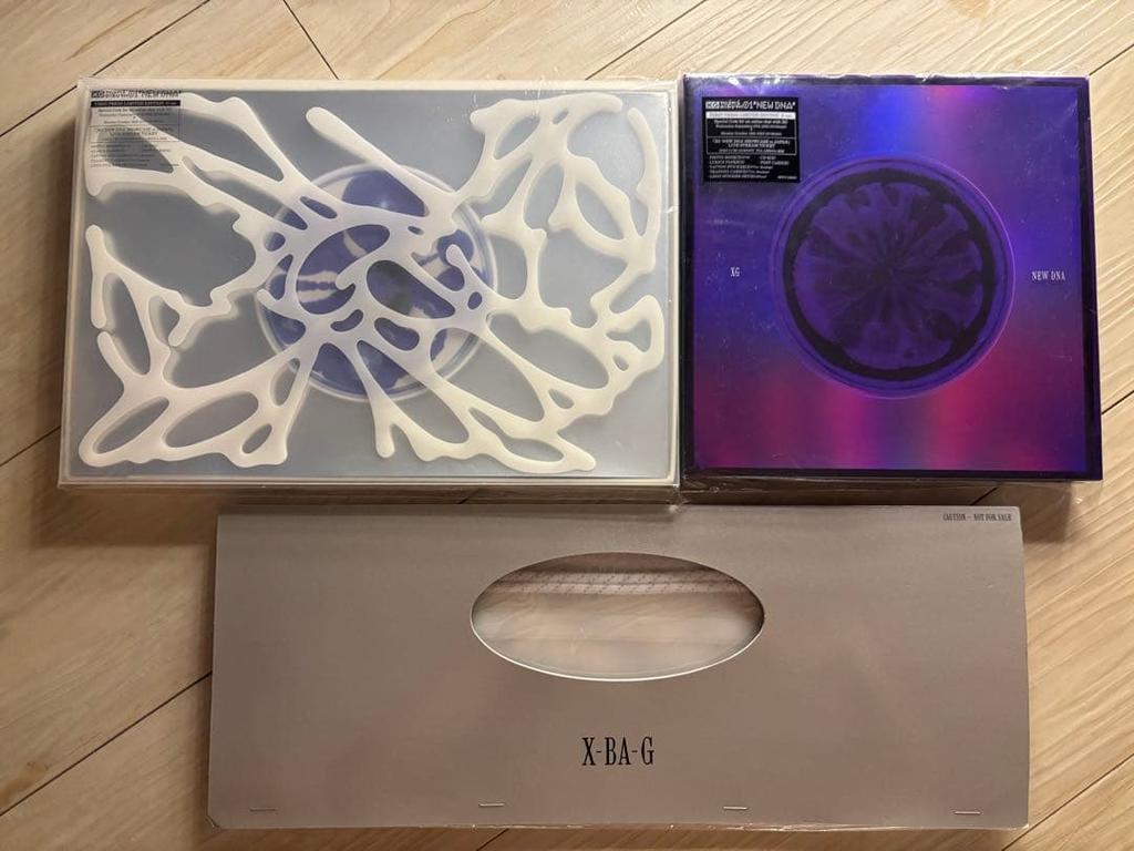[USED] XG NEW DNAX Ver. G Ver. First Press Limited Edition with 2 Types of Bonuses