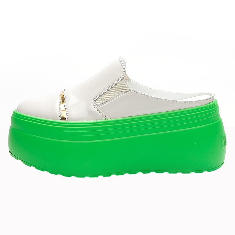 Women's shoes in the summer of 2025 new heelless bag head green bottom trend half slippers women's casual versatile simple fashion