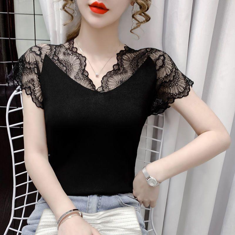 Summer Short Sleeved T-shirt with Lace Base Summer Women's Design Sense Small Shirt Top