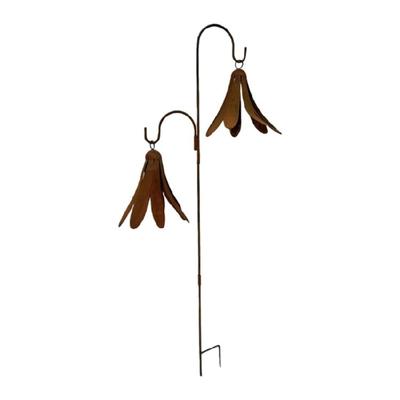 Weather Resistant Iron Flowers Stake Decorative Garden Stake Suitable For Outdoor Use In Gardens And Lawns