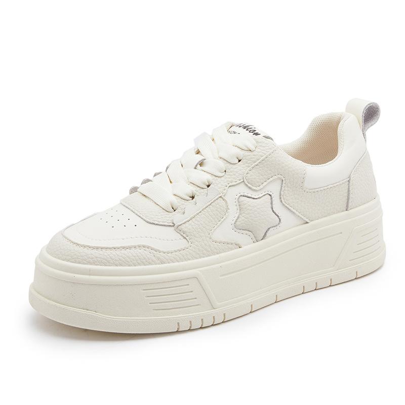 

Star little white shoes women s leather 2025 new spring and summer lightweight sports and leisure shoes platform student fashion Korean version shoes 35