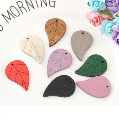 20 Pieces Bohemian Leaf Shape Wood Leaves Pendant Beads Craft Beige