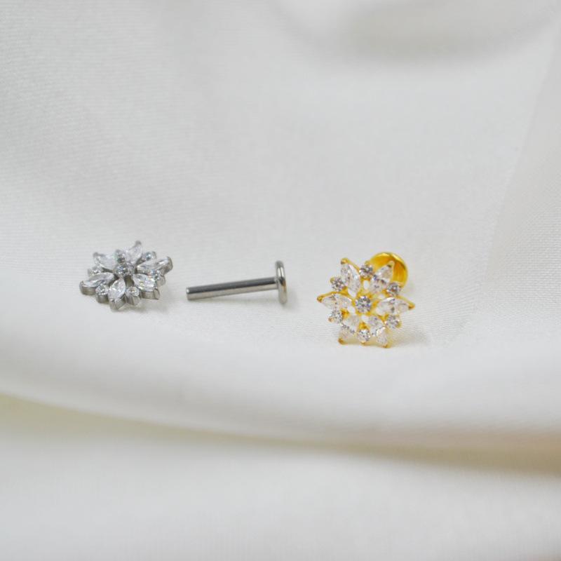 G23 Titanium Zircon Flower Lip & Ear Cartilage Stud Piercing Jewelry