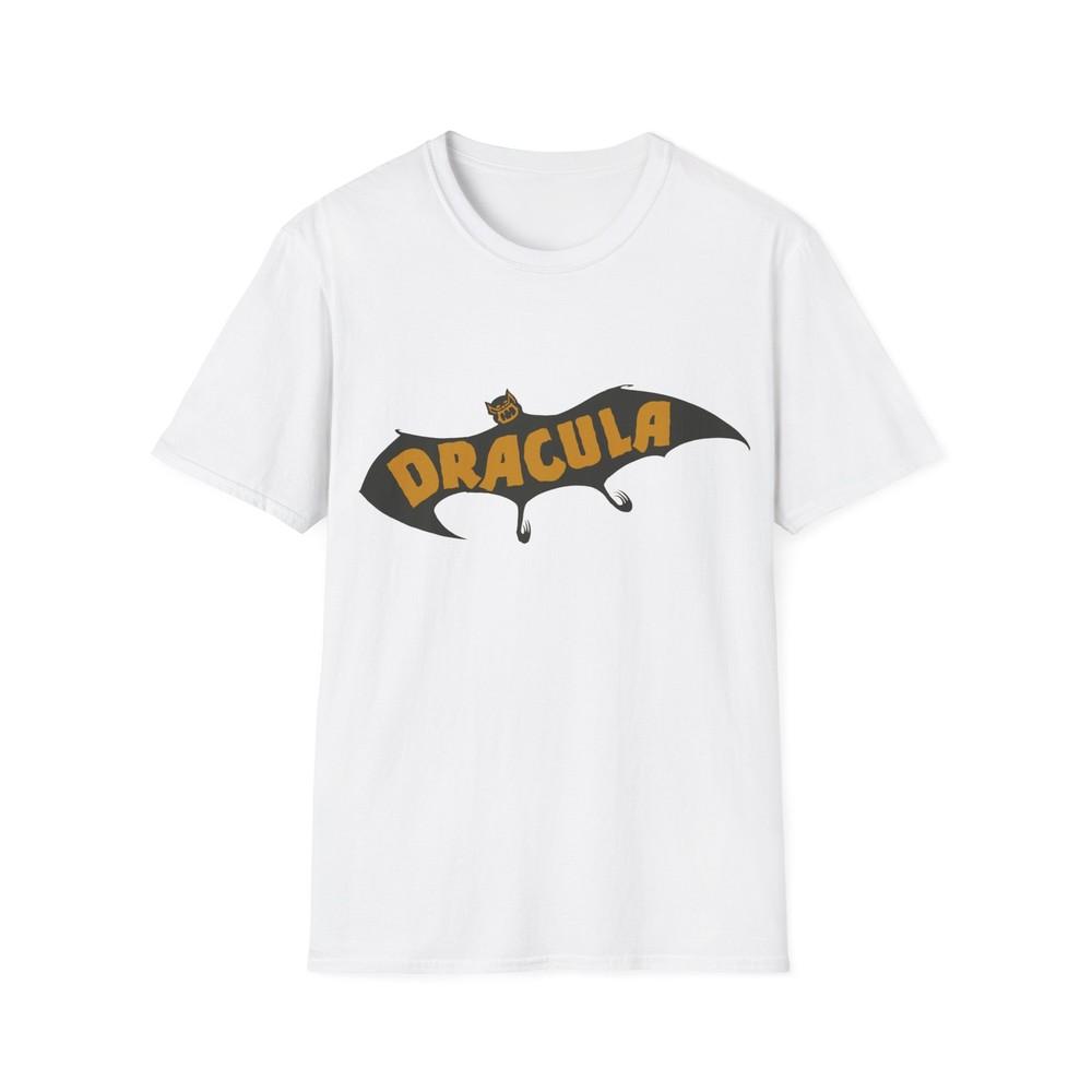 

dracula bat tshirt from the 1938 poster for the presentation of dracula tshirt M