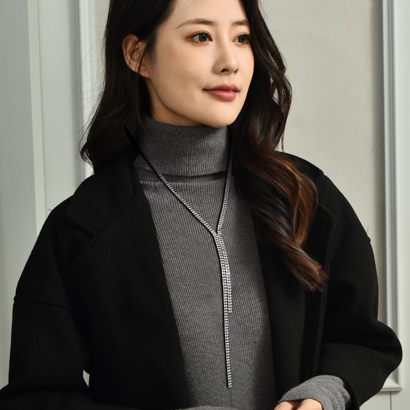 Elegant Long Crystal Sweater Necklace With Trendy U Shape Design For Women Fashion