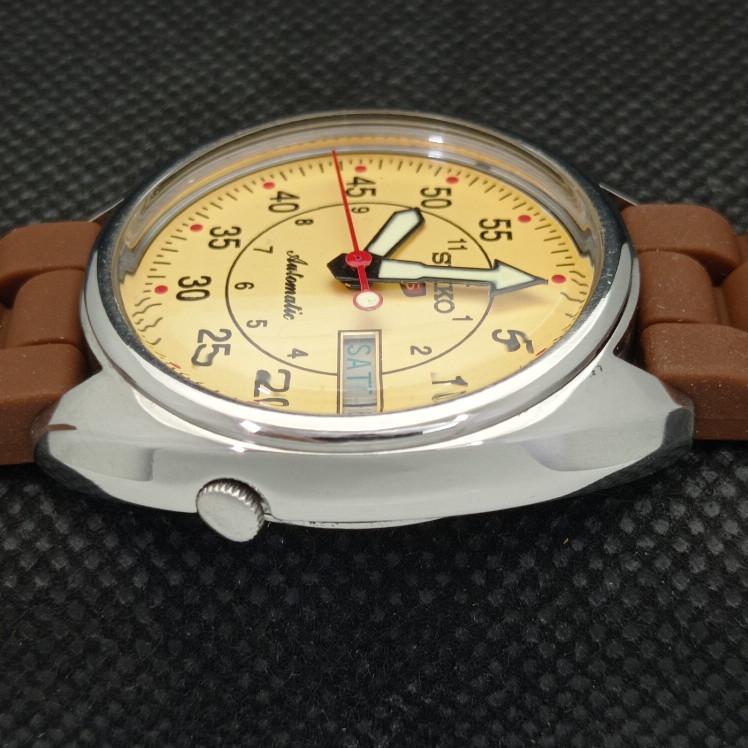 ВЖИВАНИЙ РІДКІСНИЙ ВІНТАЖНИЙ SEIKO 5 AUTO 7019A ЯПОНІЯ ЧОЛОВІЧИЙ ГОДИННИК З КРЕМОВИМ ЦИФЕРБЛАТОМ 621a-a413409-2