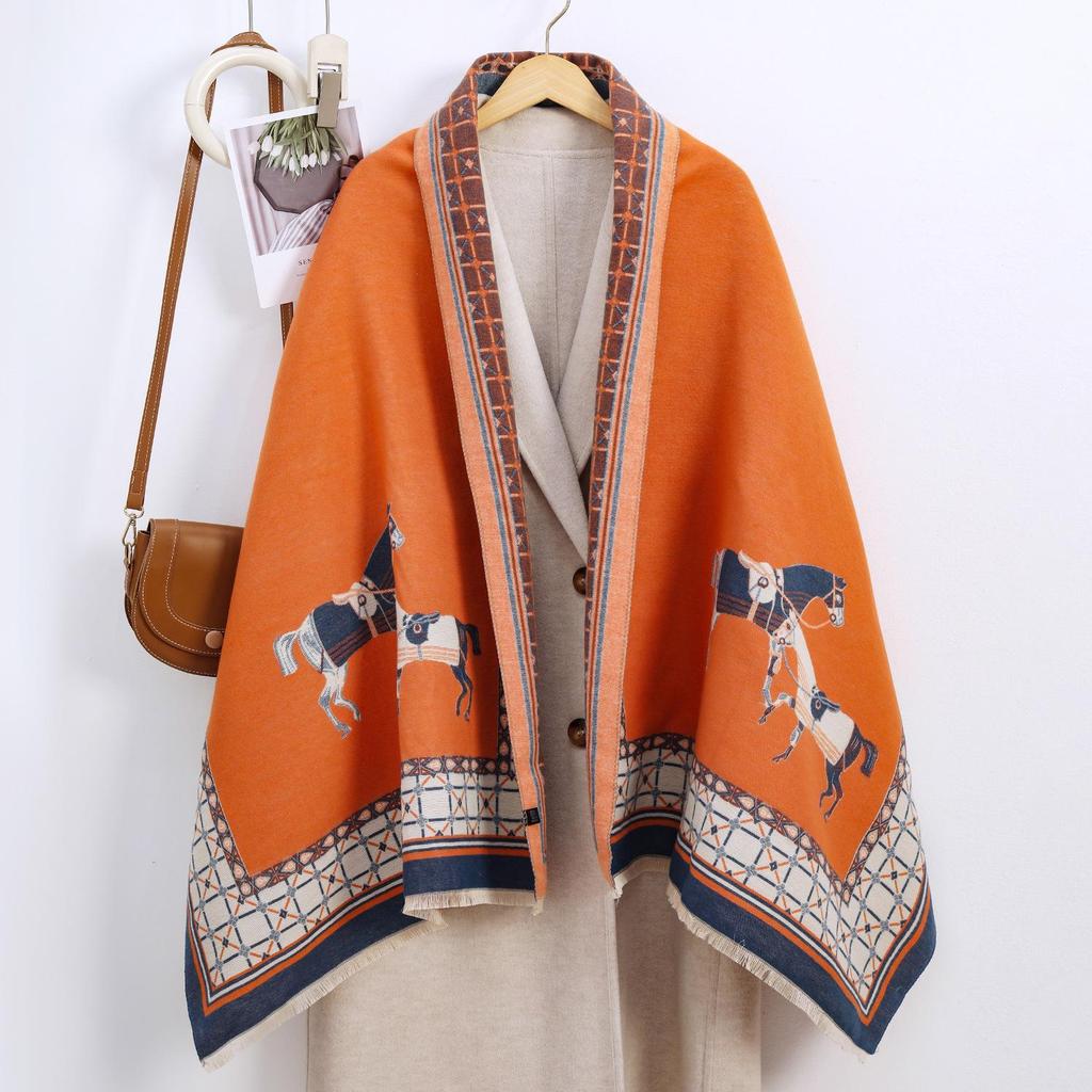 Doppelseitiger Damen-Winter-Snood mit Tuschemalerei: Imitationskaschmirschal für klimatisierte Räume.