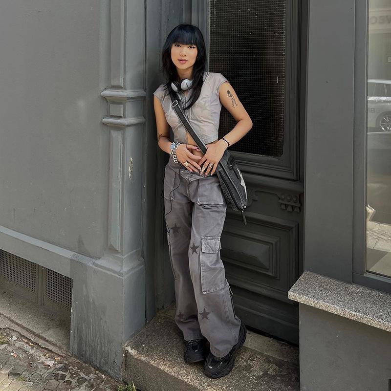 Retro Low-Rise Large Pockets Design Straight Leg Casual Cargo Jeans
