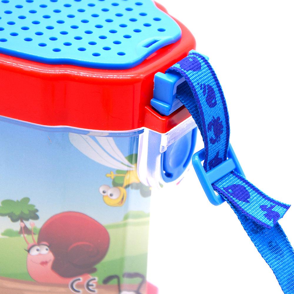 Kids' Outdoor Exploration Set: Insect Observation Box, Magnifying Glass, and Fishing Net.