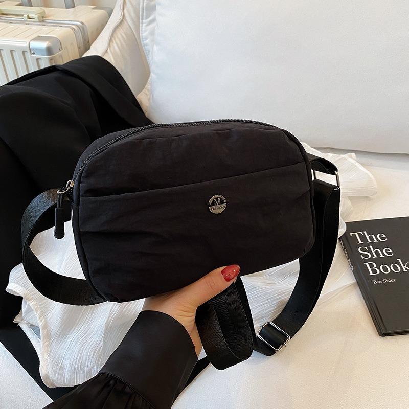 Bag Women's Premium Sense Large Capacity Shoulder Crossbody Women's Bag New Versatile Lightweight Composite Cloth Small Square Bag